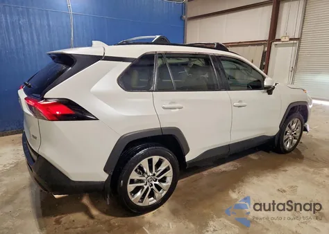 2024 Toyota Rav4 Xle Premium z USA, uszkodzony, nr VIN 2T3C1RFV9RW313106